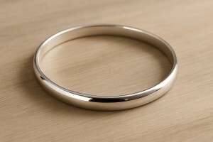 銀器能用超聲波清洗嗎？選對方法，潔凈如新不傷器